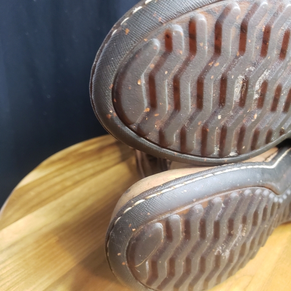 UGG 'Caspia' Winter Boots - Women's size 8 - Picture 9 of 13